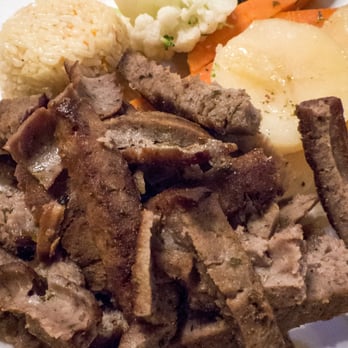 Ithaca Greek Mediterranean Restaurant - Gyro dinner - Mediterranean Near Me - Markham, Ontario