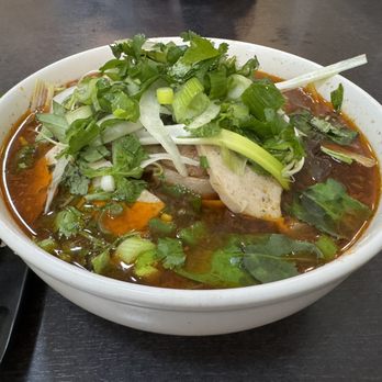Pho Auntie 7 - Bun Bo Hue (Spicy Beef Noodle Soup) - Vietnamese Near Me - Castro Valley, California Pho Auntie 7 - Bun Bo Hue (Spicy Beef Noodle Soup) - Vietnamese Near Me - Castro Valley, California