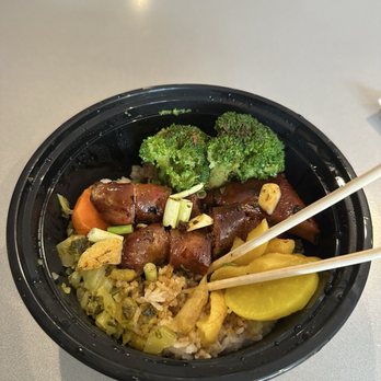 BowlBa Taiwan Eatery - Taiwanese sausage white rice bowl - Bubble Tea Near Me - Garfield NJ, New Jersey BowlBa Taiwan Eatery - Taiwanese sausage white rice bowl - Bubble Tea Near Me - Garfield NJ, New Jersey