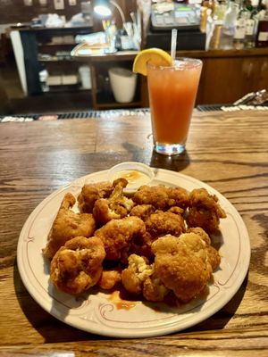 Red Rock Tavern by null