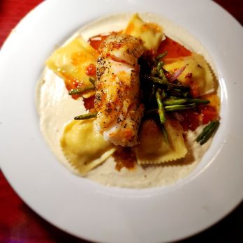 Domenics - Hallibut - New American Near Me - Fort Collins, Colorado