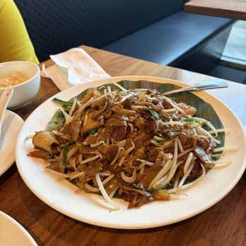 Ipoh Kopitiam - Char Kway Teow - Malaysian Near Me - Alhambra, California