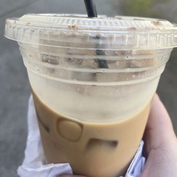 Temple Coffee Roasters - Ice vanilla latte with almond milk - Coffee & Tea Near Me - Sacramento, California Temple Coffee Roasters - Ice vanilla latte with almond milk - Coffee & Tea Near Me - Sacramento, California