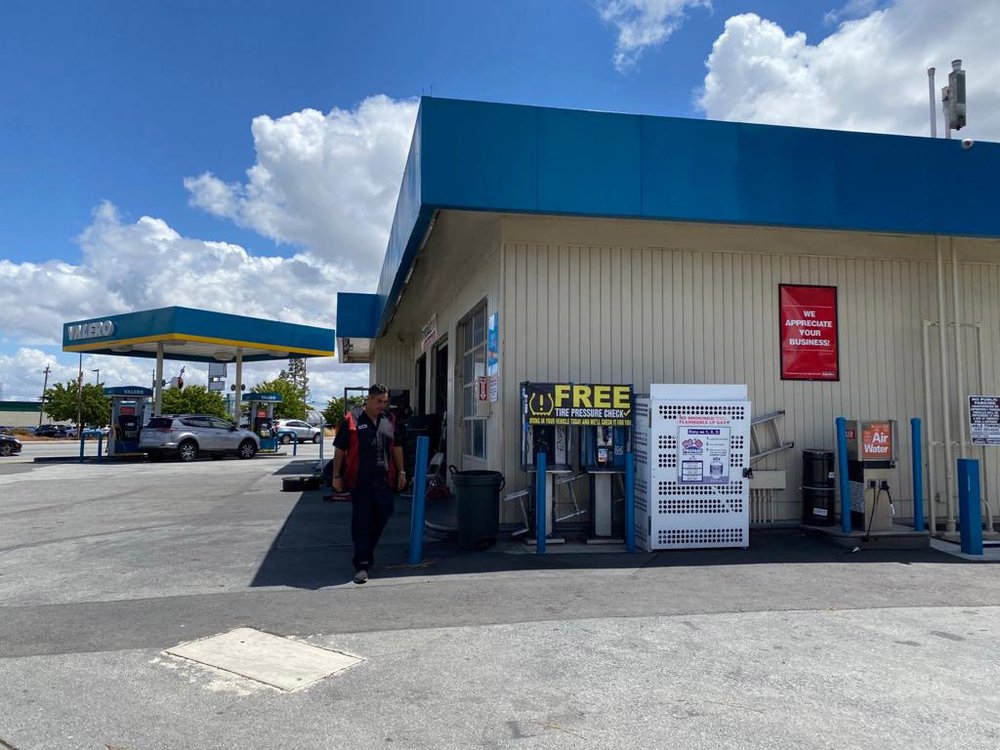 GONZALEZ NEW & USED TIRES 24 Photos & 70 Reviews 503 Whipple Ave