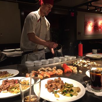 Benihana - Beaverton - Sushi Bars Near Me - Beaverton, Oregon