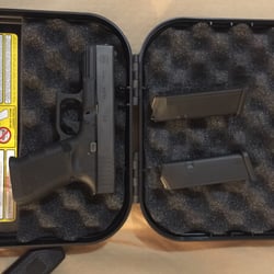 Guns - Glock 19