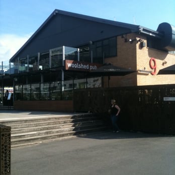Woolshed Pub - Bars Near Me - Docklands, VIC