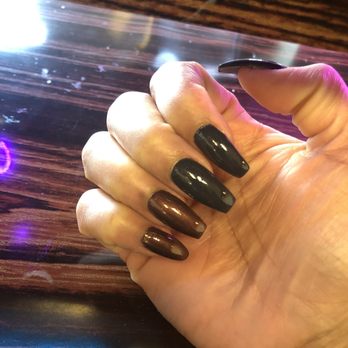 Bebee Nails - Full set by Mike - Nail Salons Near Me - Las Vegas, Nevada Bebee Nails - Full set by Mike - Nail Salons Near Me - Las Vegas, Nevada