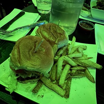 The Nile Bar - Sports Bars Near Me - Inglewood, California