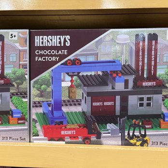 Hershey's Chocolate World Niagara Falls - Candy Stores Near Me - Niagara Falls, Ontario Hershey's Chocolate World Niagara Falls - Candy Stores Near Me - Niagara Falls, Ontario