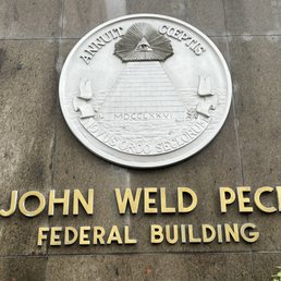Exterior photo of John Weld Peck Federal Building - Cincinnati, Ohio Exterior photo of John Weld Peck Federal Building - Cincinnati, Ohio