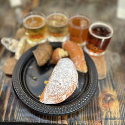 OHSO Brewery - Paradise Valley - Flight with paired donuts