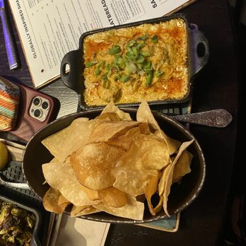 Puttshack - Houston - Buffaloe chicken dip - good - Mini Golf Near Me - Houston, Texas