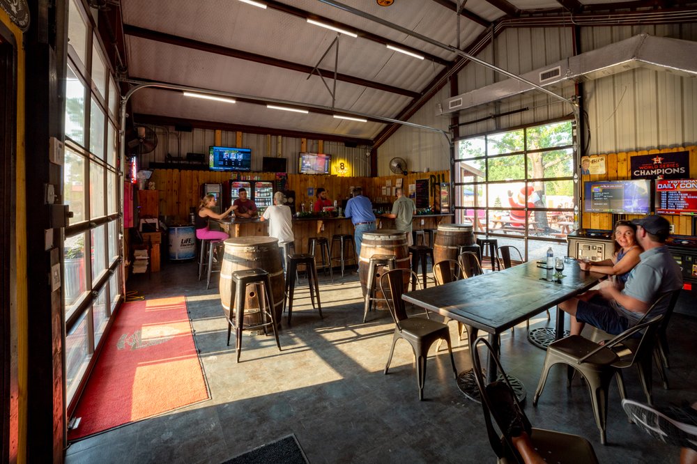 ROSEHILL BEER GARDEN 51 Photos & 84 Reviews Beer Gardens 14540