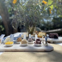 KT's Kitchen - Wedding Cake Tasting