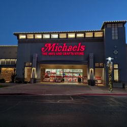 Michaels - Outside