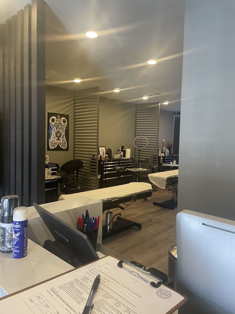 VISIONARIES TATTOO STUDIO Updated August 2025 10 Photos 9429 Main
