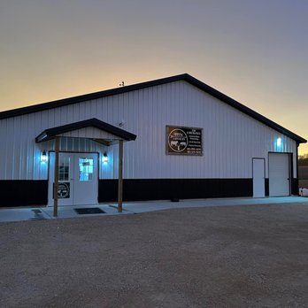 Arrow Farm Meats - the outside of the building - Butcher Near Me - Rock City, Illinois Arrow Farm Meats - the outside of the building - Butcher Near Me - Rock City, Illinois