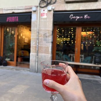 Bubita Bar - Venus Sangria Pitcher - Cocktail Bars Near Me - Barcelona, B