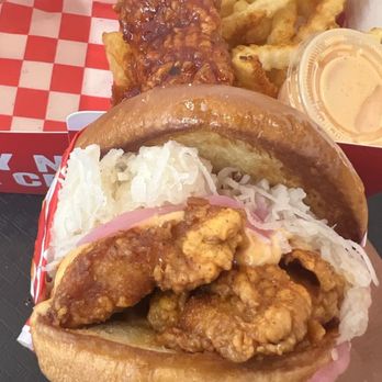 Holdaak Fried Chicken - HOLDAAK SPICY CHICKEN SANDWICH W. DAIKON SLAW - Chicken Shop Near Me - Corona, California