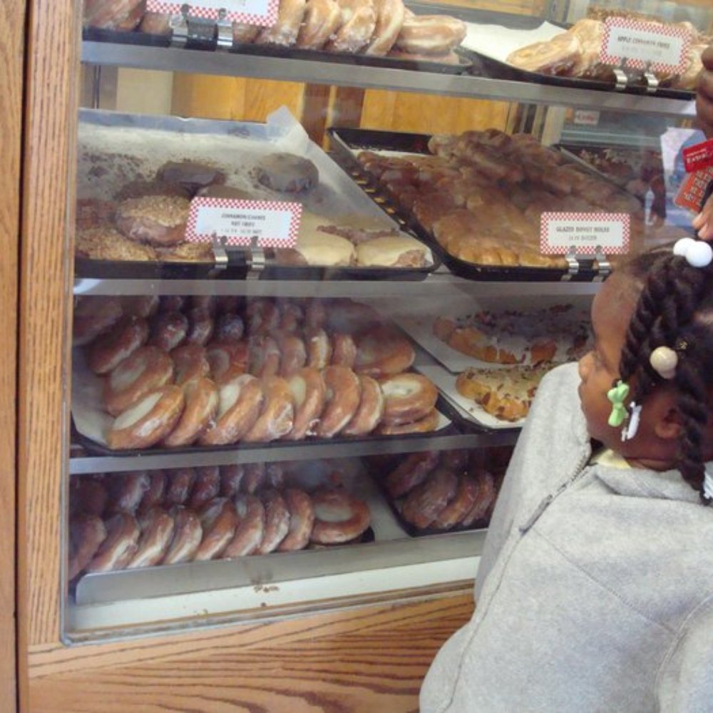 Long’s Bakery - Long's Bakery is all about long lines, cash only, and great donuts. Photo by Jennifer Litz. - Bakeries Near Me - Indianapolis, Indiana Long’s Bakery - Long's Bakery is all about long lines, cash only, and great donuts. Photo by Jennifer Litz. - Bakeries Near Me - Indianapolis, Indiana