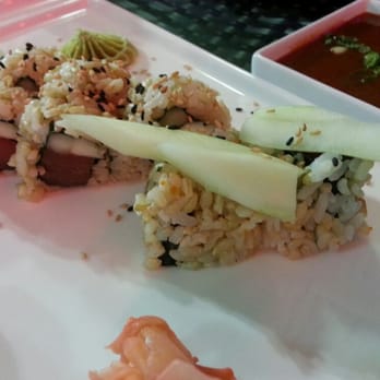 Sushi Sake Hammocks - Spicy Tuna Roll with Kimchee sauce on the side. $7 So much tuna! Yumm MM 4/30/13 - Sushi Bars Near Me - Miami, Florida