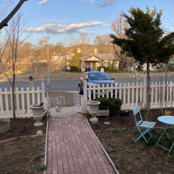 Virginia St Dollhouse - Vacation Rentals Near Me - Prescott, Arizona