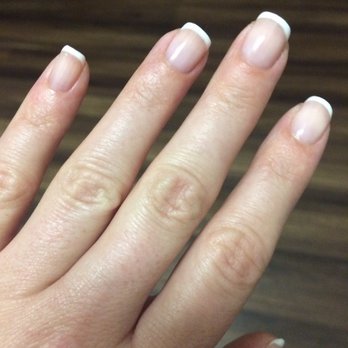 Toi Spa - Shellack French Manicure - Day Spas Near Me - Davie, Florida