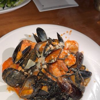 River Grille - Frutti di mare - New American Near Me - Easton, Pennsylvania