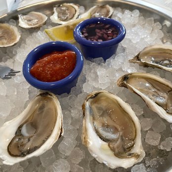 Beacon Corner Bar - Seafood Near Me - Grand Rapids, Michigan