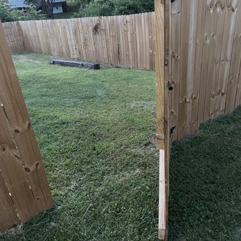 Breakfield Fencing - Won't open any wider. - Fences & Gates Near Me Breakfield Fencing - Won't open any wider. - Fences & Gates Near Me