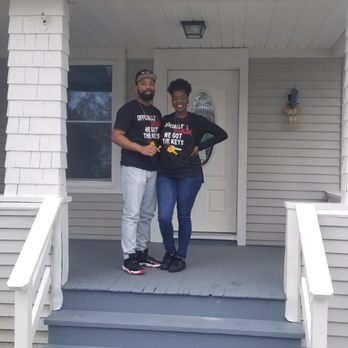 Valerie King Team - First Time Buyers - Real Estate Agents Near Me - Trumbull, Connecticut Valerie King Team - First Time Buyers - Real Estate Agents Near Me - Trumbull, Connecticut