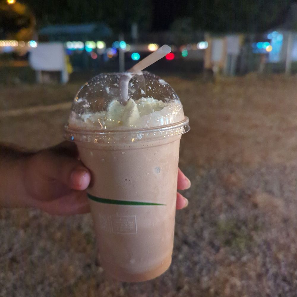 Aloha Sweets - Chocolate milk shake - Food Trucks Near Me - Lahaina, Hawaii Aloha Sweets - Chocolate milk shake - Food Trucks Near Me - Lahaina, Hawaii
