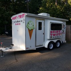 Dairy Twist - Need I say more! Dairy Twist now does parties and brings the ice cream to you! #dairytwist #pembrokema #icecream