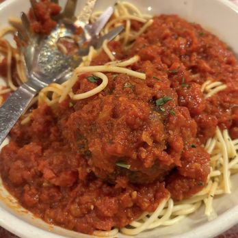 Buca di Beppo Italian Restaurant - Entree - Italian Near Me - Claremont, California Buca di Beppo Italian Restaurant - Entree - Italian Near Me - Claremont, California