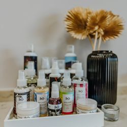Parlour Salon