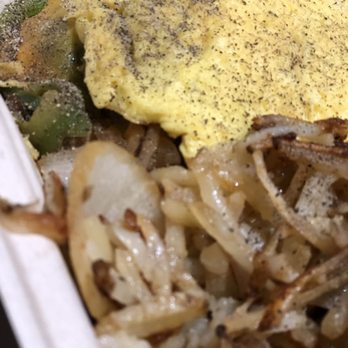 Homeskillet - Veggie omelette with hash browns - Breakfast & Brunch Near Me - Alameda, California Homeskillet - Veggie omelette with hash browns - Breakfast & Brunch Near Me - Alameda, California
