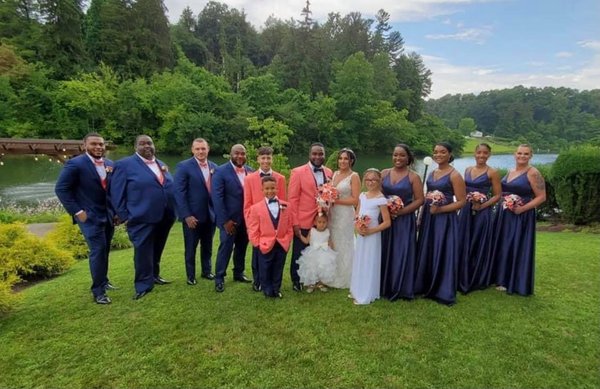 Ferrante's Lakeview by null