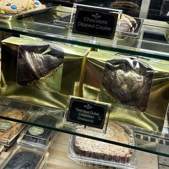 Big Mo Cafe - Coffee & Tea Near Me - Highland, California