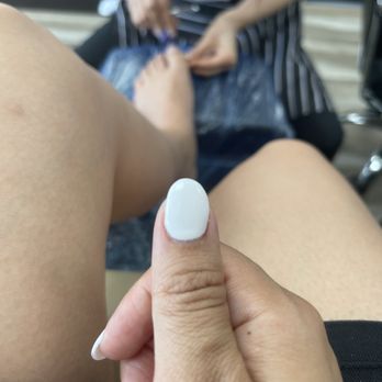 Uni Nails & Spa - Nail Salons Near Me - Englewood Cliffs, New Jersey