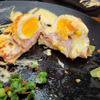 Novellus - Benedict a bit overcooked - New American Near Me - Saint Charles, Missouri