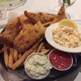 Manor Inn Restaurant - American Near Me - Plantsville, Connecticut