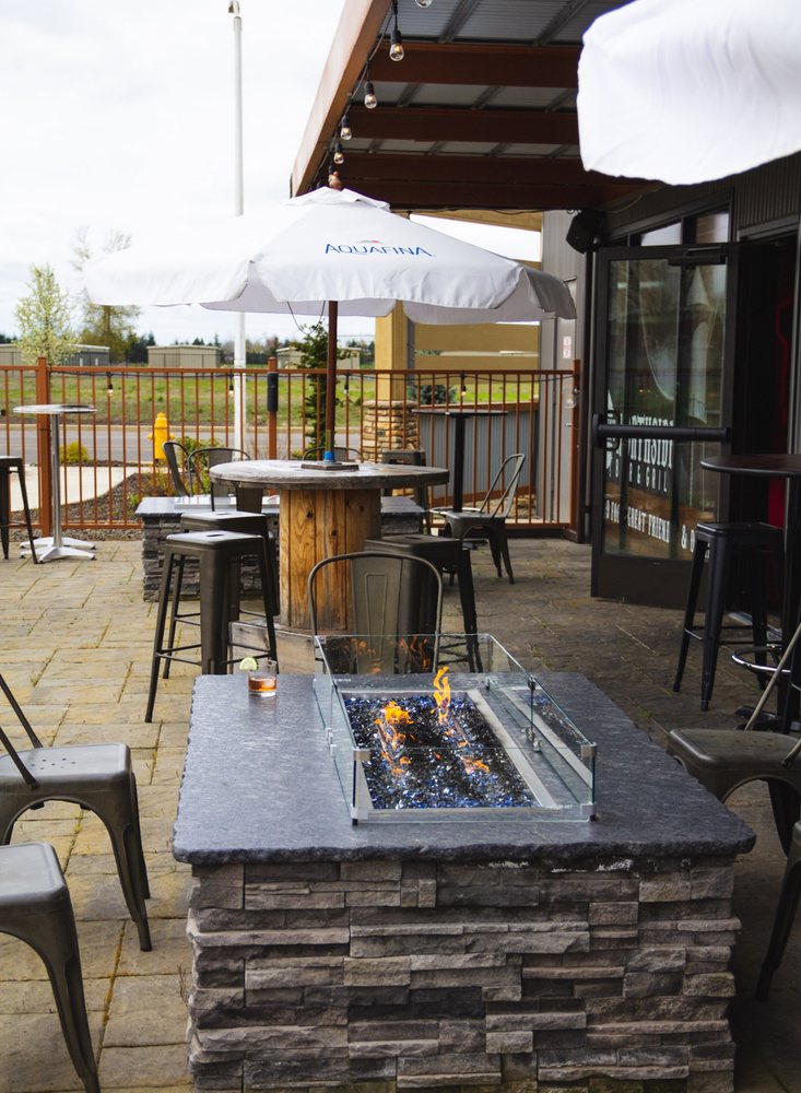 ROBIN’S NORTHSIDE BAR & GRILL Updated October 2024 18 Photos & 13