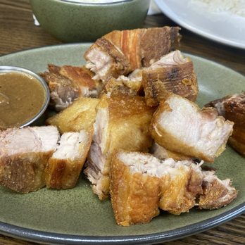 FoodTrip - Lechon Kawali - Filipino Near Me - Santa Maria, California