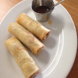 Yummy Thai Restaurant - Veggie spring rolls (5 in an order)