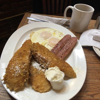 Vintage Cafe - Vintage French toast - American Near Me - Everett, Washington