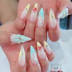 Piggy Nails