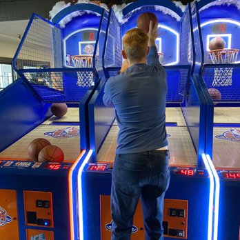 Cidercade Austin - Basketball Arcade Game - Pizza Near Me - Austin, Texas Cidercade Austin - Basketball Arcade Game - Pizza Near Me - Austin, Texas