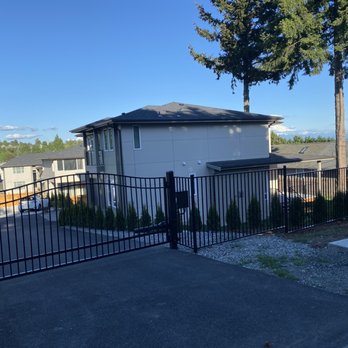 AC Custom Metal Work - Beautiful fence - Fences & Gates Near Me - Auburn, Washington