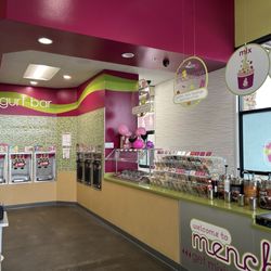 Menchie's Frozen Yogurt